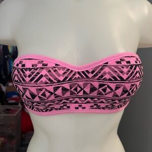 PINk Pink & Black Patterned Lace Strapless Bandeau
